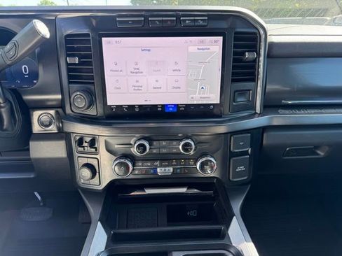 Used 2024 Ford F250 Lariat w/ Lariat Ultimate Package AWD/4WD image 30