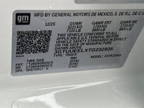 New 2026 GMC Sierra 1500 AT4 w/ AT4 Premium Package image 26