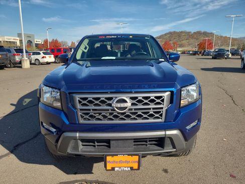 Used 2023 Nissan Frontier SV w/ SV Convenience Package image 14