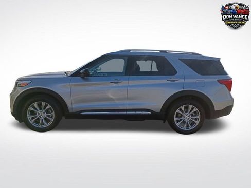 Used 2024 Ford Explorer Limited RWD image 2