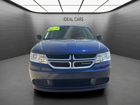 Used 2020 Dodge Journey SE w/ SE Popular Equipment Group FWD image 2