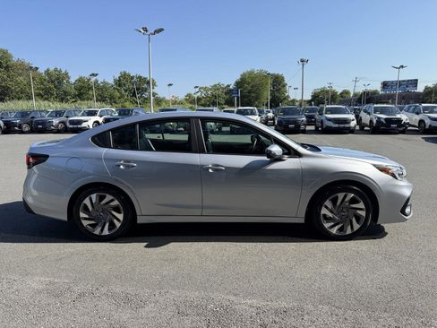 Used 2025 Subaru Legacy Limited image 6