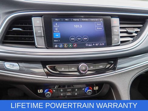 Used 2023 Buick Enclave Essence w/ Experience Buick Package AWD/4WD image 17