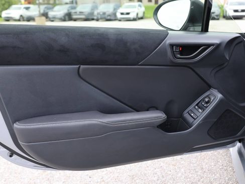 Used 2025 Toyota GR86 Premium w/ Performance Package RWD image 12