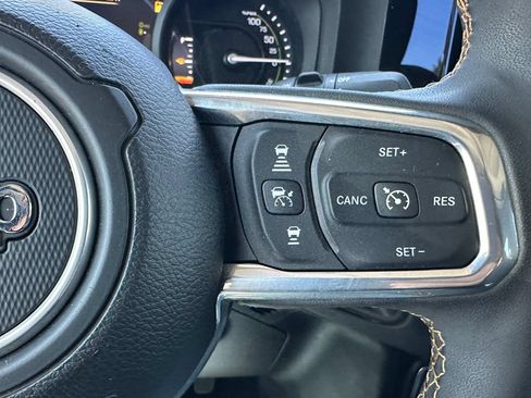 Used 2024 Jeep Wrangler Unlimited Sahara AWD/4WD image 25