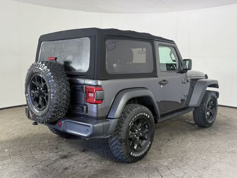 Used 2021 Jeep Wrangler Sport AWD/4WD image 9