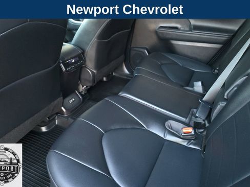 Used 2022 Toyota Highlander XLE image 13