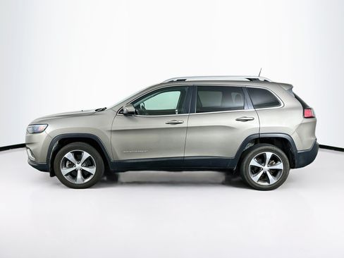 Used 2019 Jeep Cherokee Limited w/ Luxury Group FWD image 4