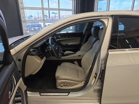 Used 2016 Cadillac CTS Luxury RWD image 13