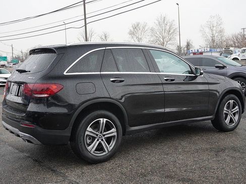 Used 2022 Mercedes-Benz GLC 300 4MATIC w/ Premium Package Lite image 9