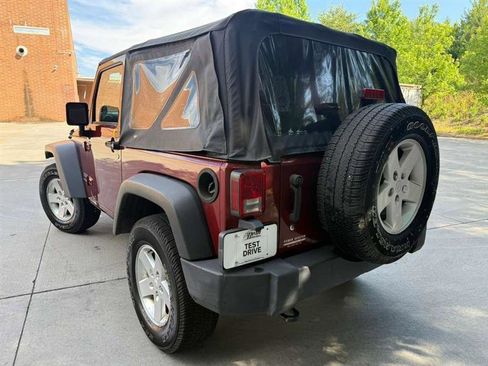 Used 2010 Jeep Wrangler Sport AWD/4WD image 5