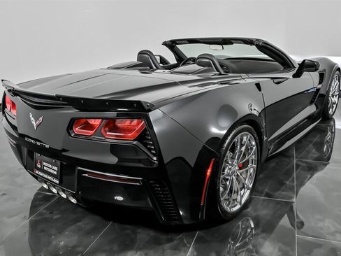 Used 2017 Chevrolet Corvette Grand Sport image 11