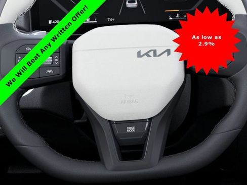 New 2025 Kia K4 GT-Line w/ GT-Line Premium Package image 24