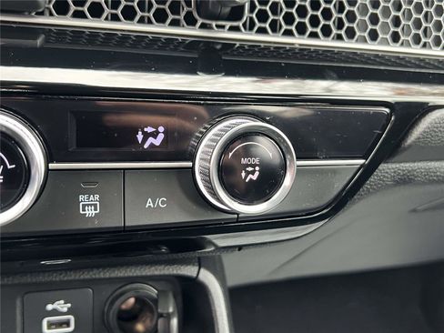 Used 2022 Honda Civic Sport image 36