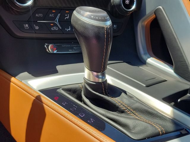Used 2015 Chevrolet Corvette Z06 w/ 3LZ Preferred Equipment Group RWD image 29