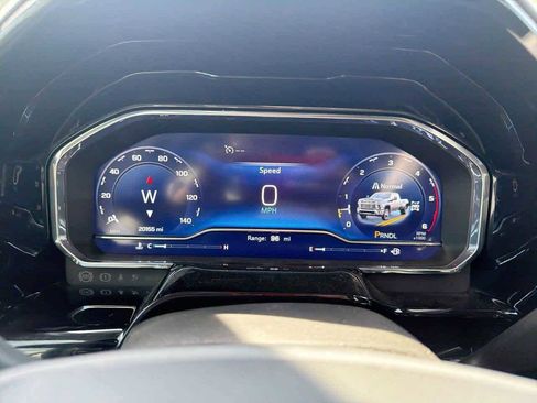 Used 2025 Chevrolet Silverado 3500 LT w/ Convenience Package image 29