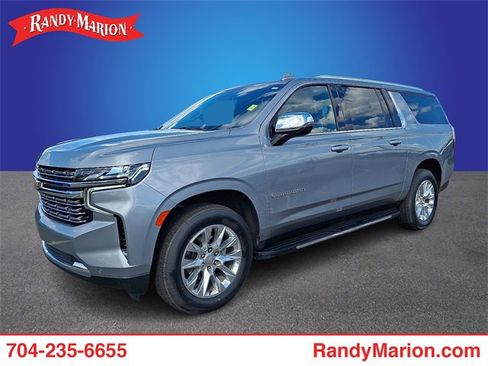 Used 2024 Chevrolet Suburban Premier image 1
