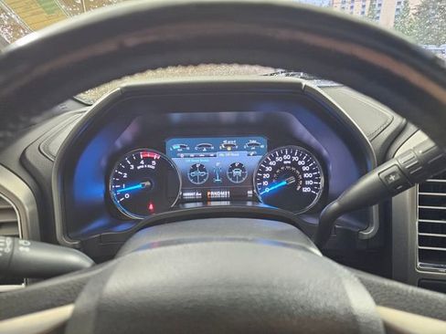 Used 2017 Ford F350 Platinum w/ Platinum Ultimate Package image 31