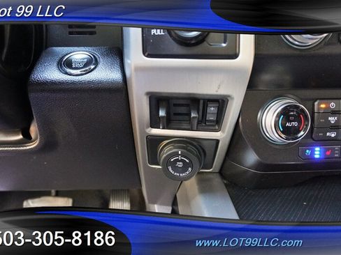 Used 2021 Ford F350 Platinum w/ Tremor Off-Road Package AWD/4WD image 27