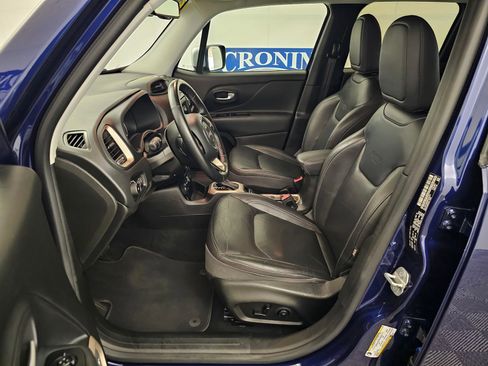 Used 2017 Jeep Renegade Limited AWD/4WD image 4