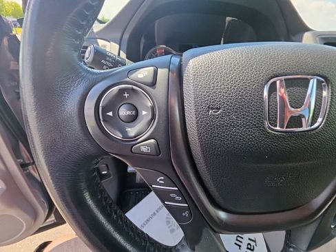 Certified 2017 Honda Pilot EX-L image 14