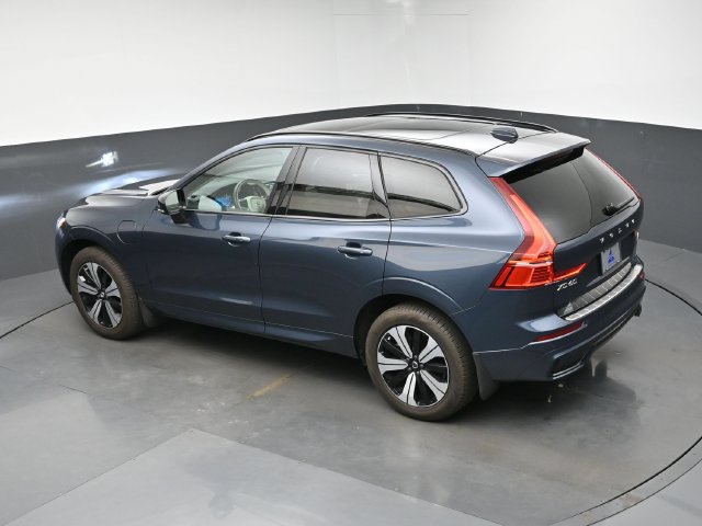 Used 2024 Volvo XC60 T8 Plus w/ Protection Package Premier AWD/4WD image 20
