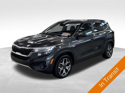 Certified 2022 Kia Seltos EX