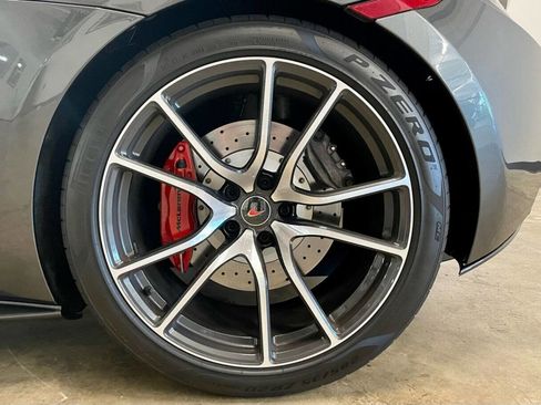 Used 2017 McLaren 570S image 56