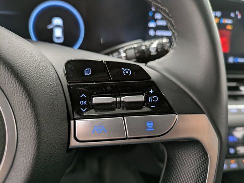 Certified 2023 Hyundai Elantra SEL w/ Convenience Package FWD image 17