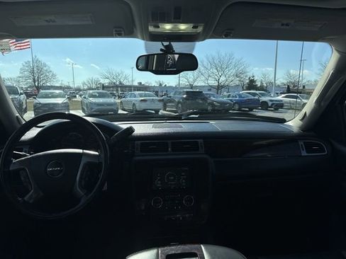 Used 2012 GMC Sierra 1500 Denali AWD/4WD image 19