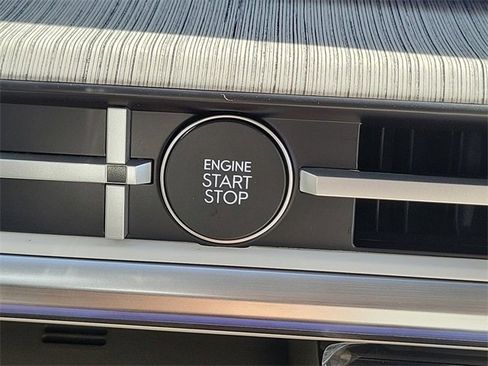 New 2025 Hyundai Santa Fe Calligraphy image 8