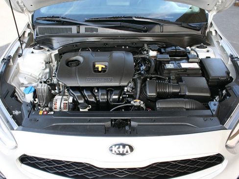 Used 2021 Kia Forte LXS FWD image 25