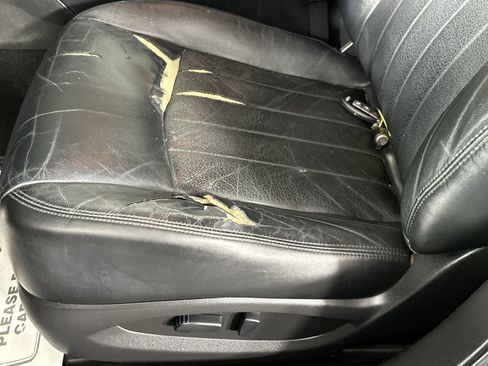 Used 2017 INFINITI QX50 Base w/ Premium Package image 17