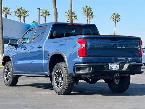 Used 2024 Chevrolet Silverado 1500 ZR2 w/ Technology Package image 6