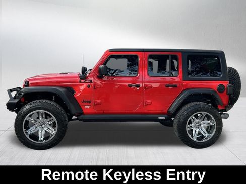 Used 2022 Jeep Wrangler Unlimited Sport image 10