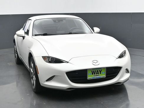 Used 2022 MAZDA MX-5 Miata RF Grand Touring image 8