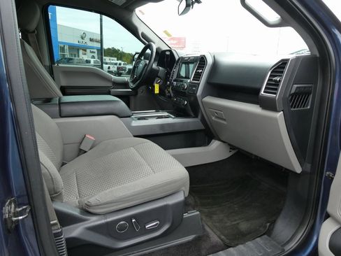 Used 2016 Ford F150 XLT w/ Equipment Group 302A Luxury image 15