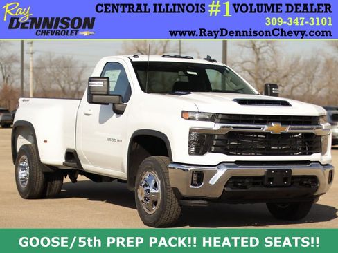 New 2026 Chevrolet Silverado 3500 LT image 1