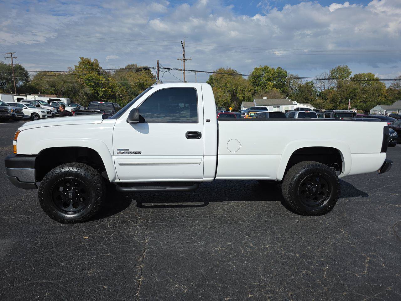 Used 2006 Chevrolet Silverado 2500 LT w/ Heavy-Duty Power Package AWD/4WD image 19