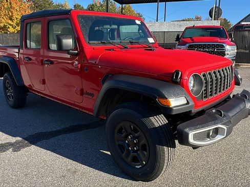 New 2026 Jeep Gladiator Sport image 5
