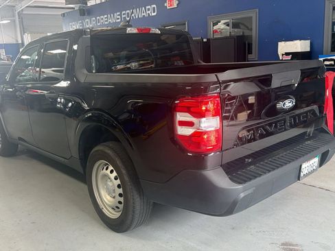 Used 2025 Ford Maverick XL FWD image 3