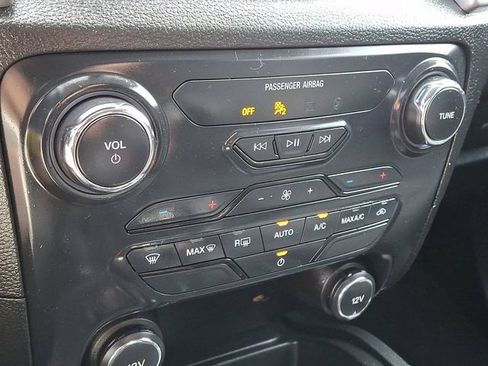 Used 2020 Ford Ranger XLT AWD/4WD image 17