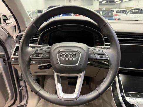Used 2020 Audi Q7 3.0T Prestige w/ Prestige Package AWD/4WD image 40