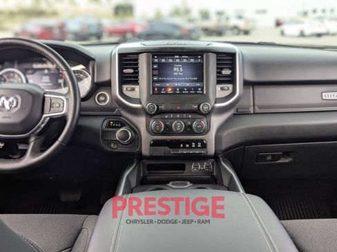 Used 2021 RAM 1500 Big Horn image 25