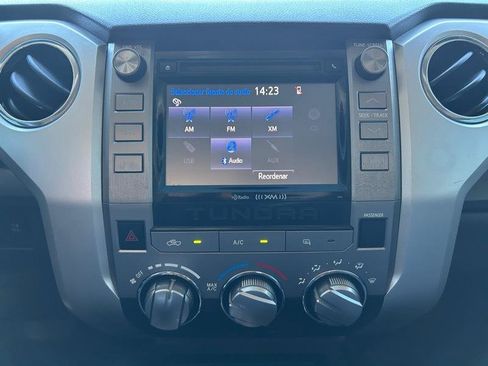 Used 2014 Toyota Tundra SR5 w/ SR5 Upgrade Package RWD image 12