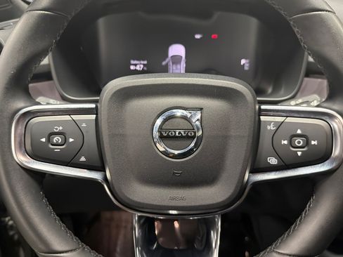 Used 2023 Volvo C40 P8 Recharge Plus AWD/4WD image 21