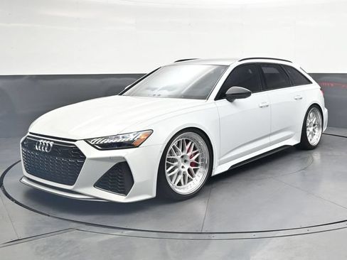 Used 2022 Audi RS 6 w/ Carbon Optic Package AWD/4WD image 10