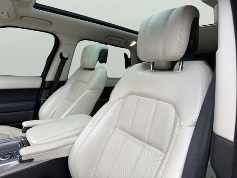 Used 2020 Land Rover Range Rover Sport HSE image 26