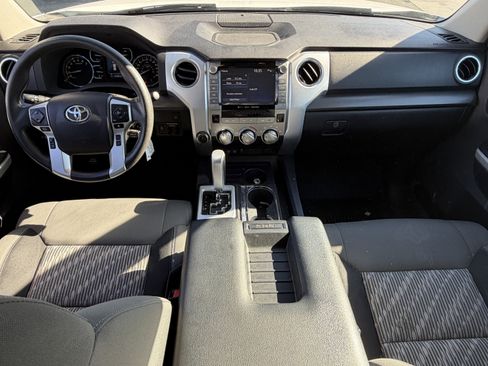 Used 2021 Toyota Tundra 4x4 CrewMax image 26