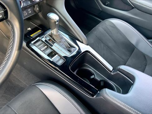 Used 2024 Acura Integra A-Spec image 16